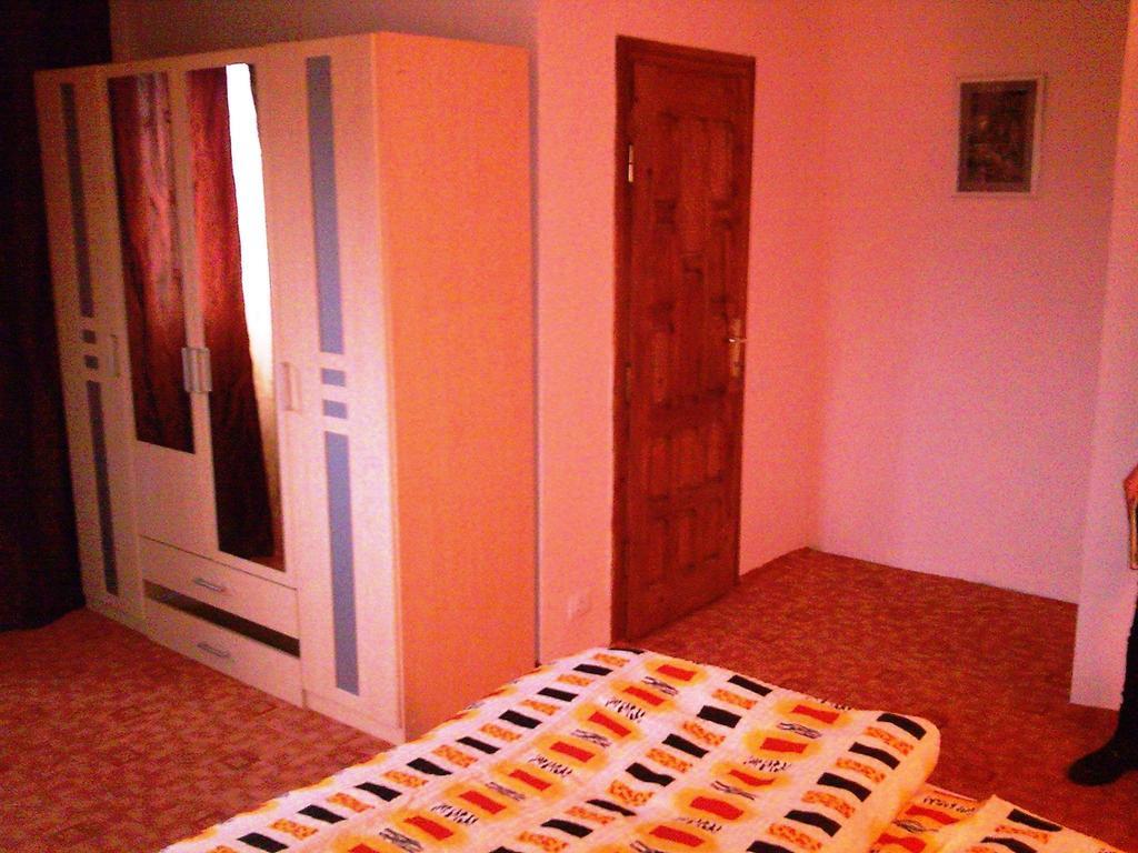 Casa Mora Hotel Sucevita Ruang foto