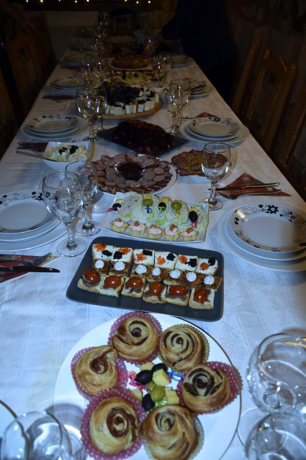 Casa Mora Hotel Sucevita Bagian luar foto